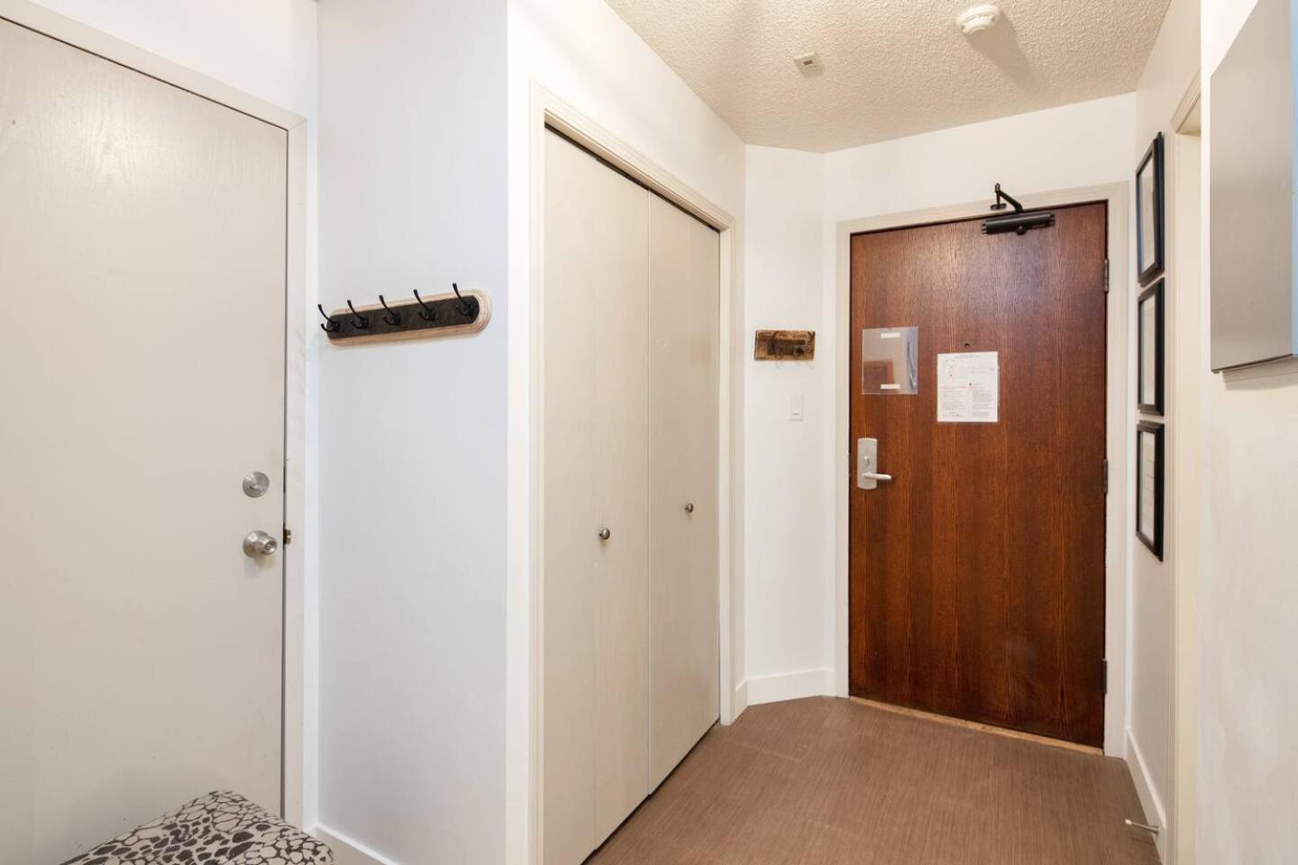 Newly Renovated Ski In Out W Pool 2 Hot Tubs Whistler Exterior foto